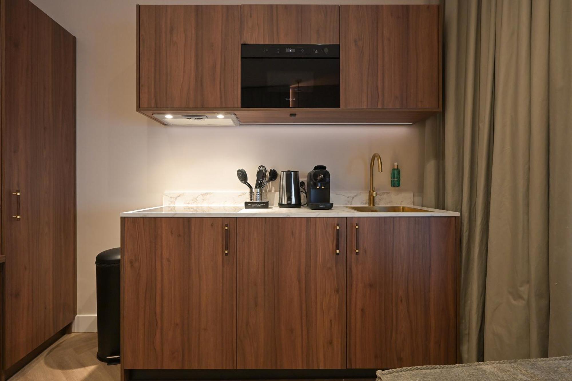 Novallure Downtown - Short Stay Apartments Haag Eksteriør bilde